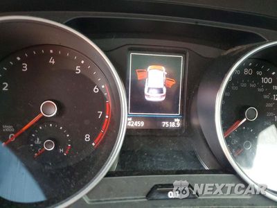 Zdjęcie 9 z 13 samochodu: 2021 VOLKSWAGEN TIGUAN SE VIN:3VV2B7AX6MM033340 - miniatura