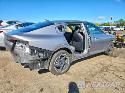 Trzecie zdjęcie samochodu z tyłu: 2025 KIA K4 EX VIN:3KPFU4DE7SE168269 - miniatura