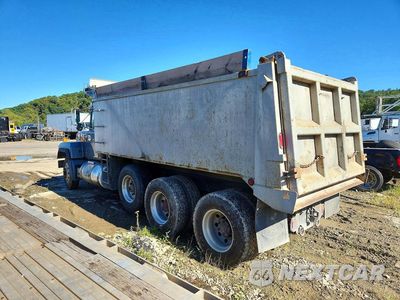Drugie zdjęcie samochodu z przodu: 2000 MACK RD688S DUMP TRUCK VIN:1M2P324C9YM054709 - miniatura
