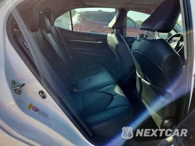 Zdjęcie 10 z 13 samochodu: 2018 TOYOTA CAMRY SE VIN:4T1B11HK9JU538591 - miniatura