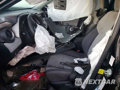 Zdjęcie 7 z 13 samochodu: 2015 TOYOTA RAV4 XLE VIN:2T3RFREV5FW342773 - miniatura