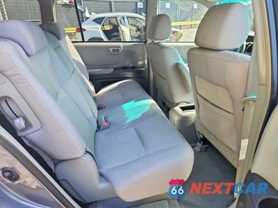 Zdjęcie 11 z 13 samochodu: 2006 TOYOTA HIGHLANDER HYBRID VIN:JTEEW21A560022782 - miniatura