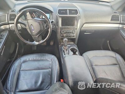 Zdjęcie 8 z 13 samochodu: 2018 FORD EXPLORER XLT VIN:1FM5K8D85JGB87643 - miniatura