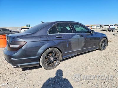Trzecie zdjęcie samochodu z tyłu: 2013 MERCEDES-BENZ C 250 VIN:WDDGF4HB3DR267618 - miniatura
