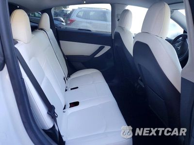 Zdjęcie 10 z 12 samochodu: 2021 TESLA MODEL Y VIN:5YJYGDEE6MF210054 - miniatura