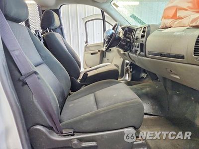 Zdjęcie 10 z 11 samochodu: 2012 CHEVROLET SILVERADO C2500 HEAVY DUTY VIN:1GC0CVCG1CF226613 - miniatura