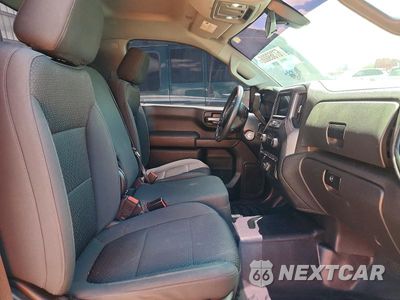 Zdjęcie 10 z 13 samochodu: 2022 CHEVROLET SILVERADO LTD C1500 VIN:3GCNWAEDXNG153185 - miniatura