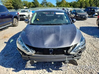 Piąte zdjęcie samochodu w środku: 2019 NISSAN SENTRA S VIN:3N1AB7AP1KY412040 - miniatura