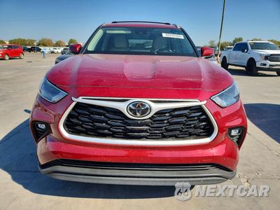Piąte zdjęcie samochodu w środku: 2023 TOYOTA HIGHLANDER XLE VIN:5TDKDRAH9PS041773 - miniatura