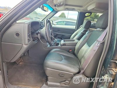 Zdjęcie 7 z 12 samochodu: 2004 CHEVROLET AVALANCHE K1500 VIN:3GNEK12T84G240953 - miniatura