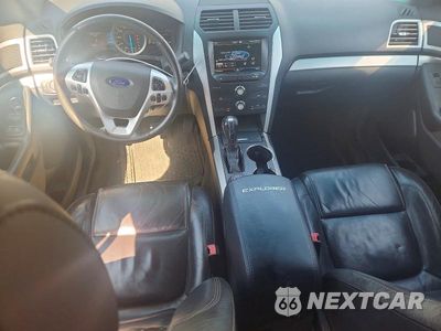 Zdjęcie 8 z 13 samochodu: 2015 FORD EXPLORER XLT VIN:1FM5K8D89FGA17020 - miniatura