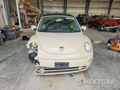 Piąte zdjęcie samochodu w środku: 2003 VOLKSWAGEN NEW BEETLE GLS VIN:3VWCD21Y23M333428 - miniatura