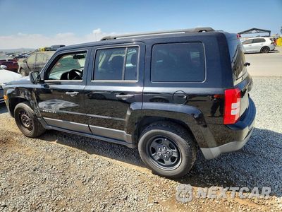 Drugie zdjęcie samochodu z przodu: 2015 JEEP PATRIOT SPORT VIN:1C4NJPBA3FD209591 - miniatura