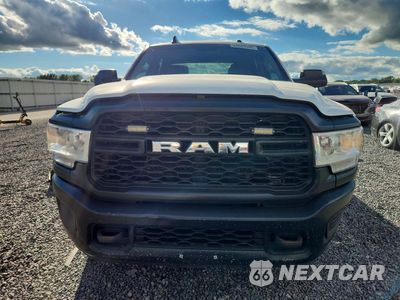 Piąte zdjęcie samochodu w środku: 2019 RAM 2500 TRADESMAN VIN:3C6UR5CLXKG518441 - miniatura