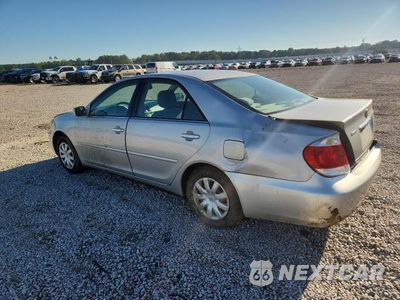 Drugie zdjęcie samochodu z przodu: 2005 TOYOTA CAMRY LE VIN:4T1BE32K05U043369 - miniatura