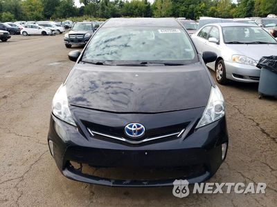 Piąte zdjęcie samochodu w środku: 2014 TOYOTA PRIUS V TWO VIN:JTDZN3EU2EJ004011 - miniatura