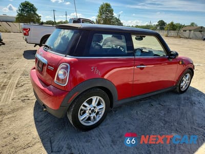 Trzecie zdjęcie samochodu z tyłu: 2012 MINI COOPER VIN:WMWSU3C56CT255421 - miniatura