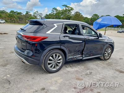 Trzecie zdjęcie samochodu z tyłu: 2021 INFINITI QX50 ESSENTIAL VIN:3PCAJ5CB0MF113238 - miniatura