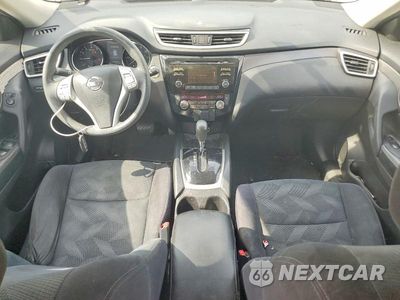 Zdjęcie 8 z 14 samochodu: 2015 NISSAN ROGUE SV VIN:5N1AT2MT0FC766888 - miniatura