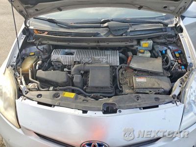 Zdjęcie 11 z 12 samochodu: 2013 TOYOTA PRIUS TWO VIN:JTDKN3DU1D5582899 - miniatura