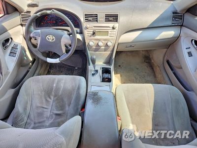Zdjęcie 8 z 12 samochodu: 2011 TOYOTA CAMRY LE VIN:4T1BF3EK1BU139614 - miniatura
