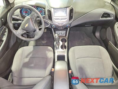 Zdjęcie 8 z 12 samochodu: 2018 CHEVROLET CRUZE LT VIN:1G1BE5SM3J7171754 - miniatura