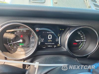 Zdjęcie 9 z 12 samochodu: 2023 JEEP WRANGLER RUBICON 4XE VIN:1C4JJXR61PW516084 - miniatura