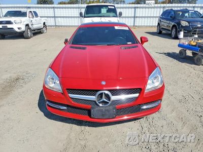 Piąte zdjęcie samochodu w środku: 2015 MERCEDES-BENZ SLK 250 VIN:WDDPK4HA9FF112675 - miniatura
