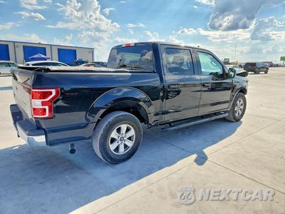 Trzecie zdjęcie samochodu z tyłu: 2019 FORD F150 SUPERCREW VIN:1FTEW1C51KKC38271 - miniatura