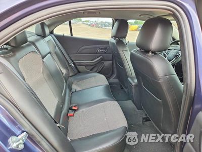 Zdjęcie 10 z 12 samochodu: 2015 CHEVROLET MALIBU 1LT VIN:1G11C5SL4FF270251 - miniatura