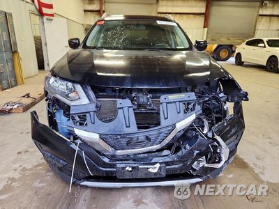 Piąte zdjęcie samochodu w środku: 2018 NISSAN ROGUE SV VIN:KNMAT2MV3JP595559 - miniatura