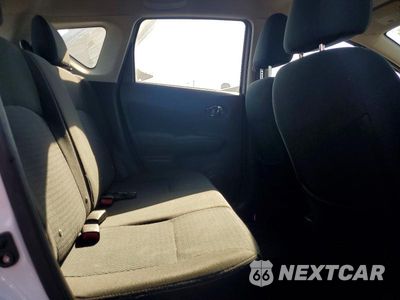 Zdjęcie 10 z 12 samochodu: 2015 NISSAN VERSA NOTE SV VIN:3N1CE2CP4FL449277 - miniatura