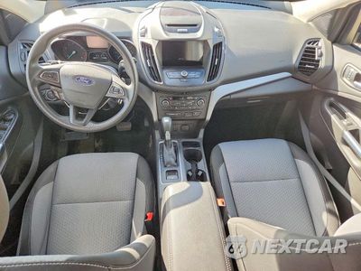 Zdjęcie 8 z 13 samochodu: 2017 FORD ESCAPE SE VIN:1FMCU0G97HUA21000 - miniatura
