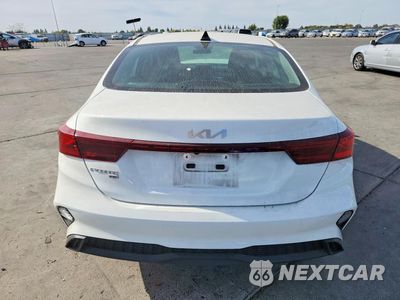 Zdjęcie 6 z 13 samochodu: 2024 KIA FORTE LX VIN:3KPF24AD6RE699118 - miniatura