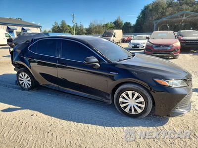 Czwarte zdjęcie samochodu z boku: 2020 TOYOTA CAMRY LE VIN:4T1C31AK3LU523483 - miniatura