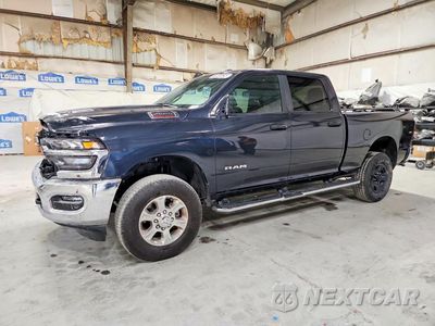 2026 RAM 2500 BIG HORN 3C6UR5DJ8TG198874 - główne zdjęcie licytacji z USA - miniatura