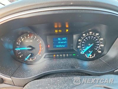 Zdjęcie 9 z 12 samochodu: 2014 FORD FUSION S VIN:3FA6P0G73ER376651 - miniatura