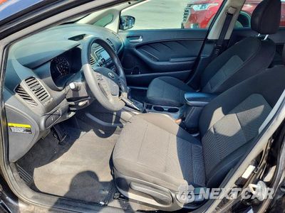Zdjęcie 7 z 12 samochodu: 2018 KIA FORTE LX VIN:3KPFK4A73JE272767 - miniatura