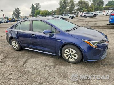 Czwarte zdjęcie samochodu z boku: 2021 TOYOTA COROLLA LE VIN:JTDEAMDE3MJ026561 - miniatura