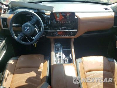 Zdjęcie 8 z 13 samochodu: 2025 NISSAN PATHFINDER PLATINUM VIN:5N1DR3DGXSC287229 - miniatura