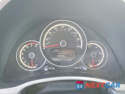 Zdjęcie 9 z 12 samochodu: 2013 VOLKSWAGEN BEETLE VIN:3VWJP7AT7DM676673 - miniatura