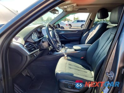 Zdjęcie 7 z 13 samochodu: 2016 BMW X5 XDRIVE35I VIN:5UXKR0C5XG0S84767 - miniatura