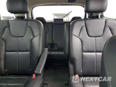 Zdjęcie 10 z 14 samochodu: 2021 KIA TELLURIDE EX VIN:5XYP3DHCXMG146742 - miniatura