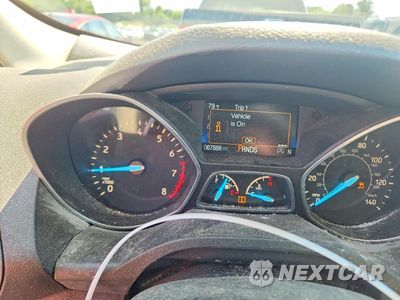 Zdjęcie 9 z 13 samochodu: 2018 FORD ESCAPE SE VIN:1FMCU9GD9JUB78932 - miniatura