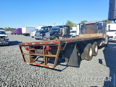 Trzecie zdjęcie samochodu z tyłu: 2020 INTERNATIONAL HX620 FLATBED TRUCK VIN:3HTDTAPT3LN268246 - miniatura