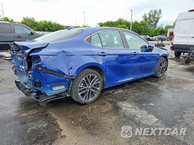 Trzecie zdjęcie samochodu z tyłu: 2025 TOYOTA CAMRY XLE VIN:4T1DAACK3SU182446 - miniatura
