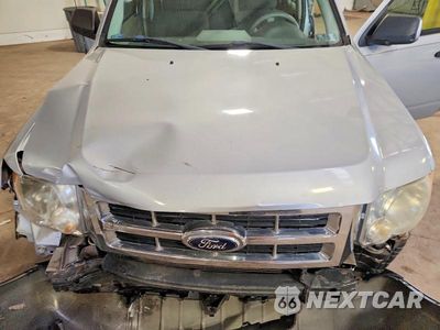 Zdjęcie 12 z 13 samochodu: 2012 FORD ESCAPE XLS VIN:1FMCU0C75CKC58982 - miniatura