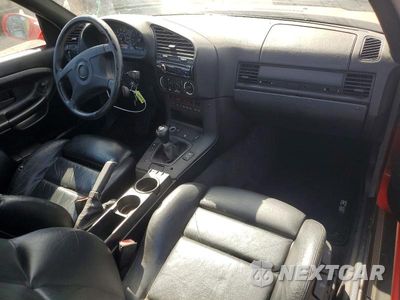 Zdjęcie 8 z 12 samochodu: 1995 BMW M3 VIN:WBSBF9327SEH00012 - miniatura
