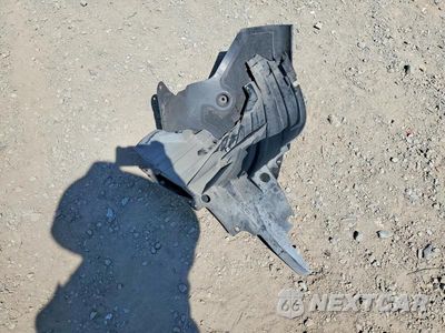 Zdjęcie 12 z 13 samochodu: 2023 TESLA MODEL 3 VIN:5YJ3E1EAXPF646583 - miniatura