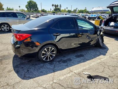 Trzecie zdjęcie samochodu z tyłu: 2018 TOYOTA COROLLA SE VIN:5YFBURHE6JP772365 - miniatura